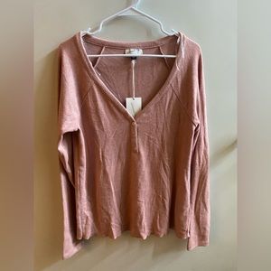 Universal threads henley shirt